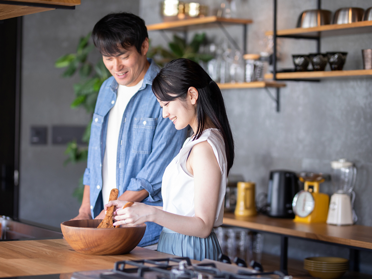 家族で家事を分担するイメージ