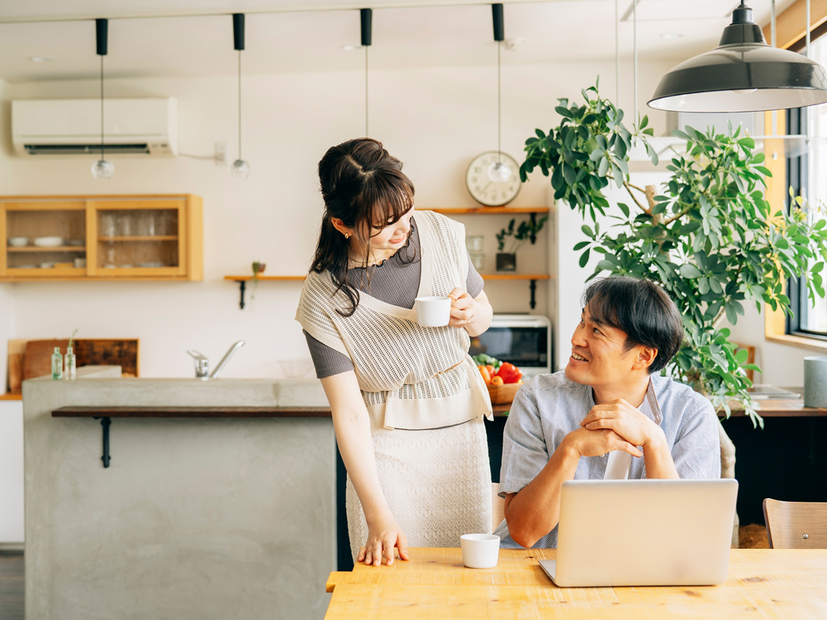 夫婦同時にテレワークになったイメージ